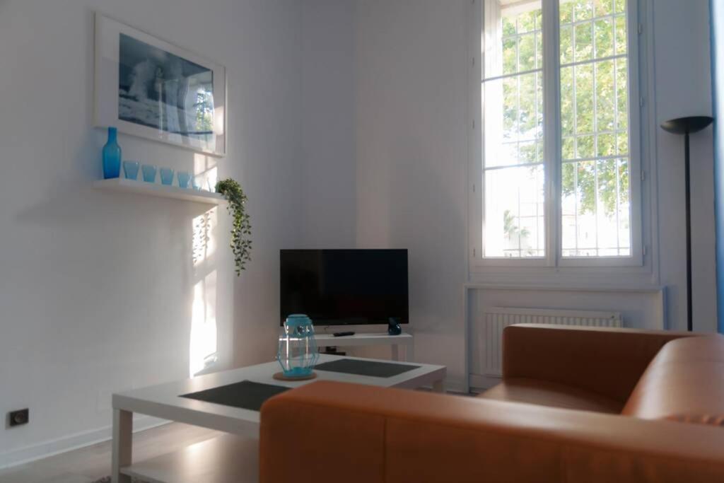 Grand appartement proche gare et Polygone Béziers Extérieur photo
